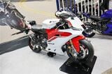 第52回 東京モーターサイクルショーに参考出品されたヤマハ「YZF-R9」（筆者撮影）