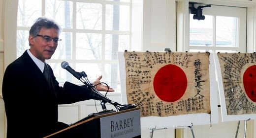 寄せ書き日の丸｣返還運動が拓く日米の未来 米国から日本の遺族へ､｢旗へ