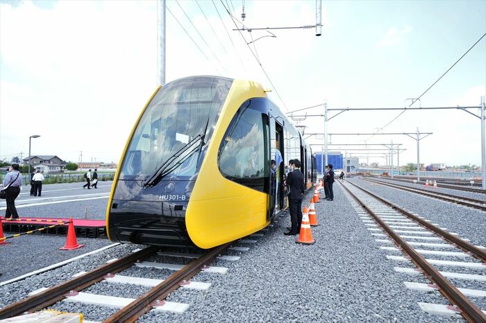 前面のカラーリングはグレーが主体だ