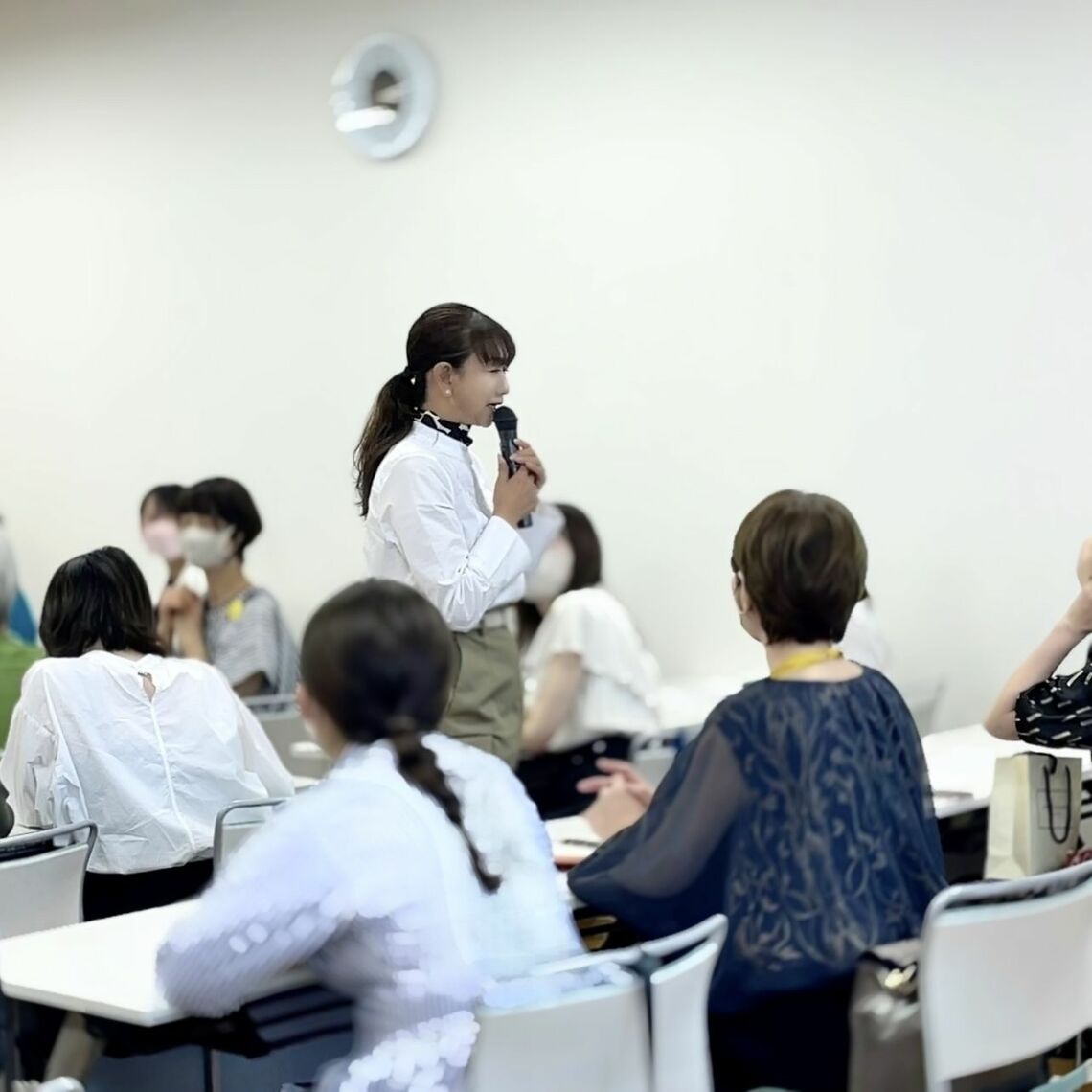 2022年、NHKの講座で教える藤原さん