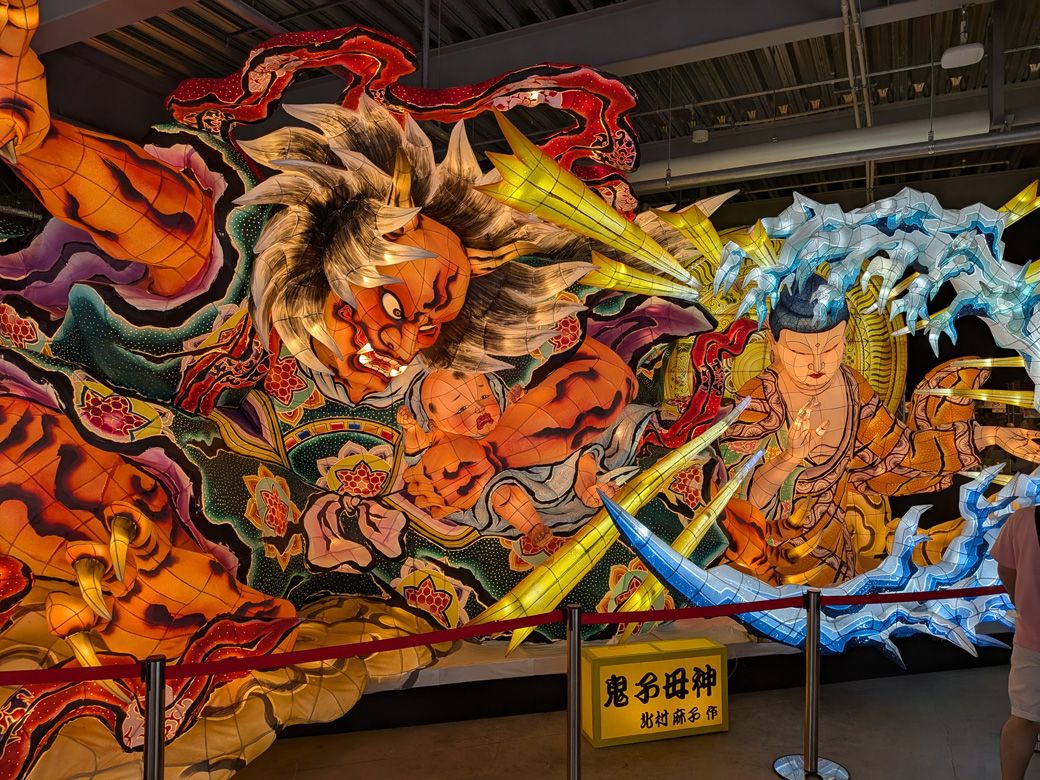 ねぶたを青森から移送して展示している（筆者撮影）