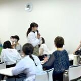 2022年、NHKの講座で教える藤原さん