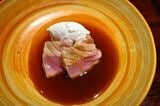 「オーベルジュ ときと」のSurf  & Turf No.1（シビ鮪 仔牛）（写真：筆者撮影）