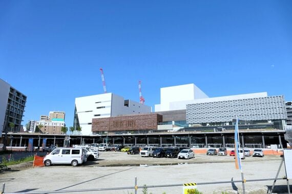 箕面船場阪大前駅