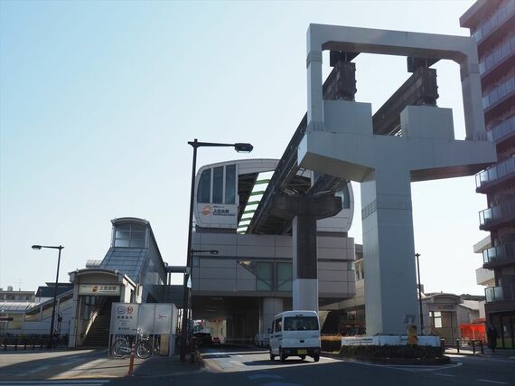 多摩都市モノレール 上北台駅