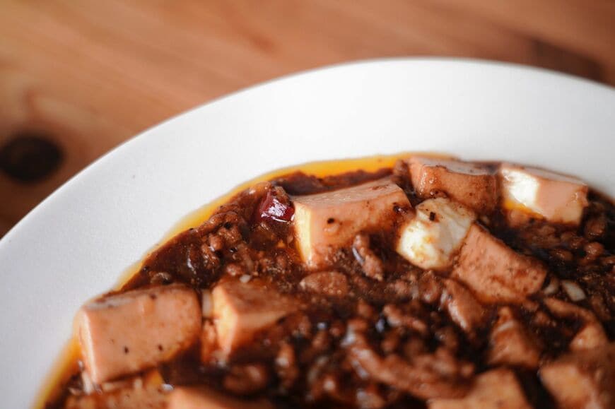 これが麻婆豆腐は油を食べる料理と言われるゆえんです