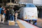 ツアー当日 新大阪駅に入線した271系団体専用列車