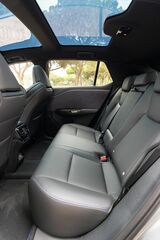 レクサスRZ（写真：Lexus International）