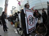 新「iPad」狂想曲！　発売当日ドキュメント