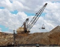 資源高に沸く総合商社、純益は再び１兆円突破へ