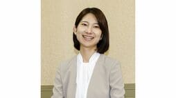 習近平の母校｢清華大｣への留学で炎上した29歳福岡市長候補､｢完璧な物語｣に生じたほころび