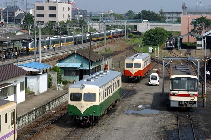 石岡駅で接続していた鹿島鉄道の駅構内