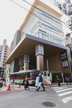 リニューアルした池上駅舎