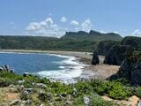 沖縄本島最北部にある辺戸岬からの景観（編集部撮影）