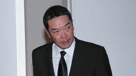 阿部前監督､18歳娘への暴行容疑で逮捕…元養護施設職員が語る｢裕福な家→児童相談所での一時保護｣の"甘くない現実"