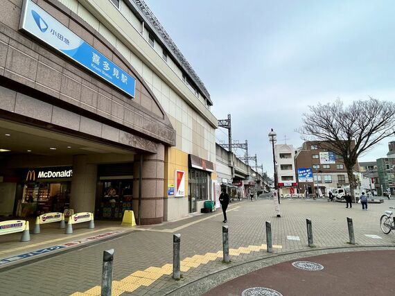 喜多見駅南口の様子
