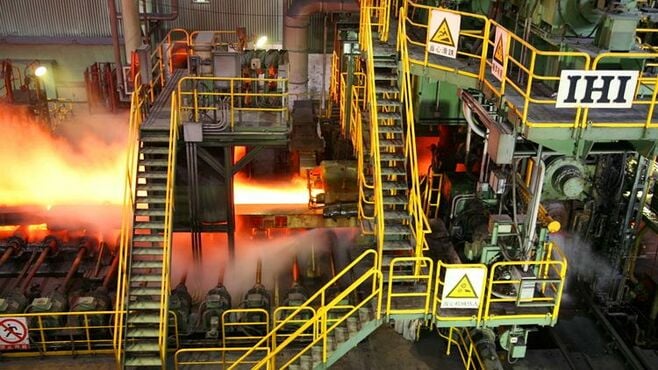中国の鉄鋼大手｢宝山鋼鉄｣純利益4割減の衝撃