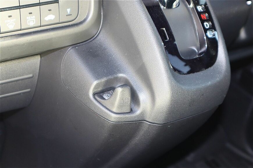 筆者が乗っている「N-VAN」（筆者撮影）