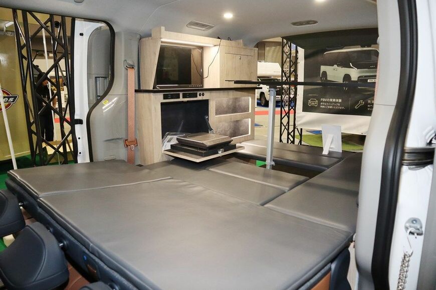 ダイレクトカーズの車中泊仕様「DC EVライフ」