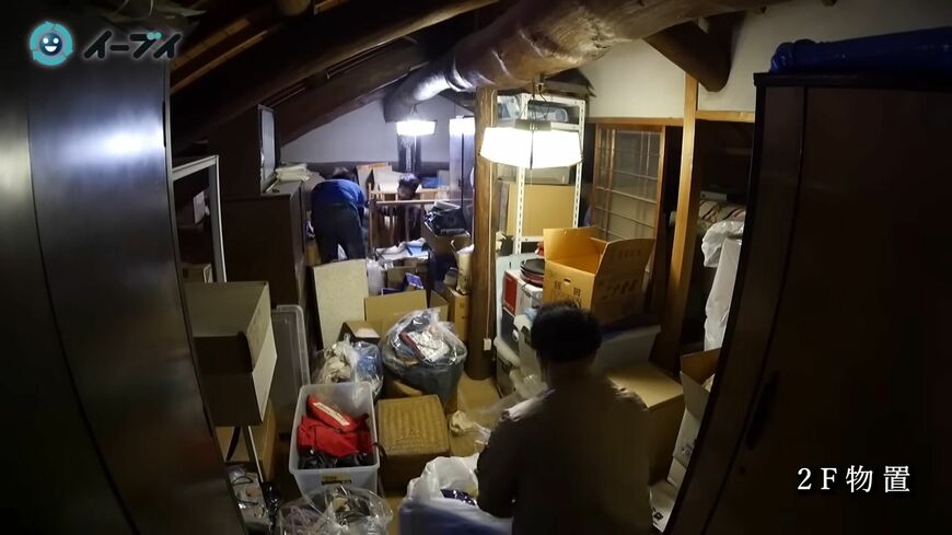 お屋敷を2日間で一気に片付ける（写真：「イーブイ片付けチャンネル」より）