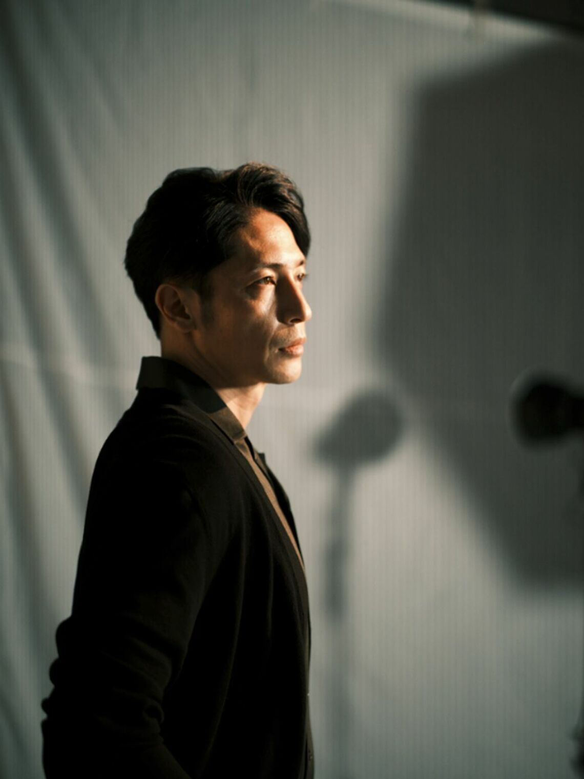 玉木宏「難しいことだらけ」な俳優業24年の重み 芸能界に合ってると感じる瞬間はほとんどない LEON 東洋経済オンライン