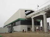 桜並木駅は2022年8月に高架化された区間に新設した（記者撮影）
