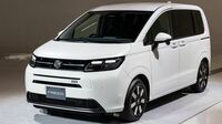 新型フリード発売1年でシエンタとの勝負は？