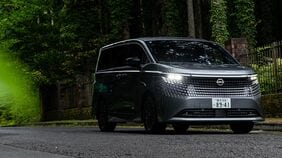 ライバル｢アルファード/ヴェルファイア｣にない､日産らしい"運転する楽しさ"…新型｢エルグランド｣の特異性