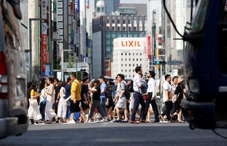 Japanese heat wave pushes temperature to record