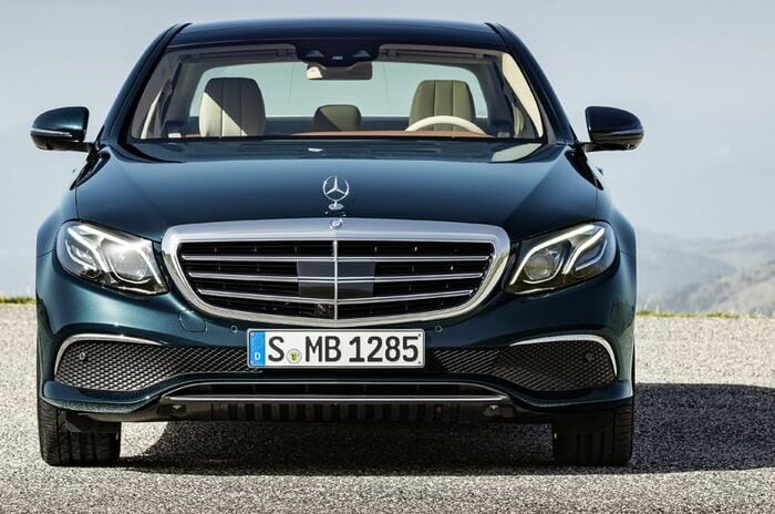 メルセデス・ベンツ Eクラス エクスクルーシブ｜Mercedes-Benz E-Class EXCLUSIVE