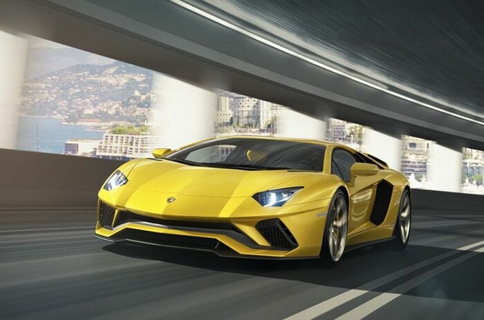 ランボルギーニ アヴェンタドールS｜Lamborghini Aventador S