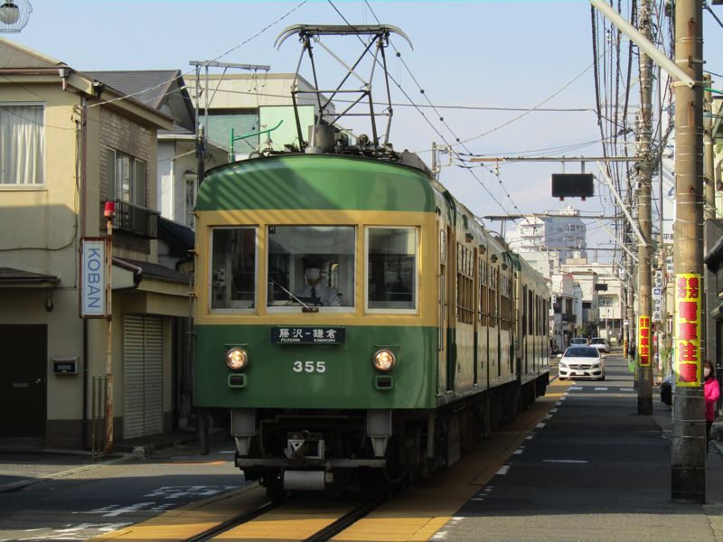 江ノ電305編成（筆者撮影）