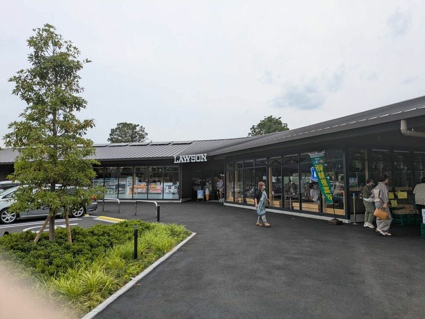 人口減少地域で展開してきたローソンの店舗を追う