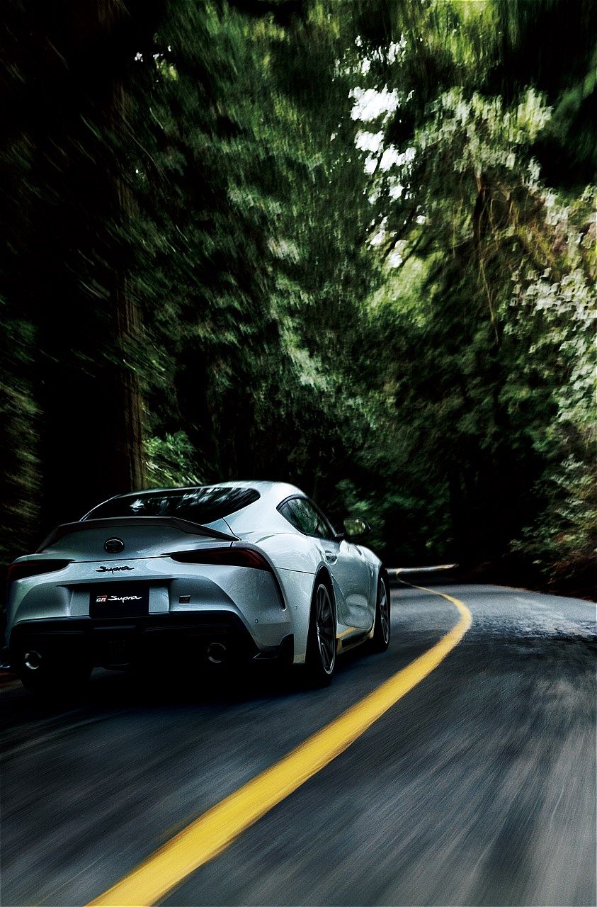 一部改良モデルとなるスープラRZグレード（写真：トヨタ自動車）