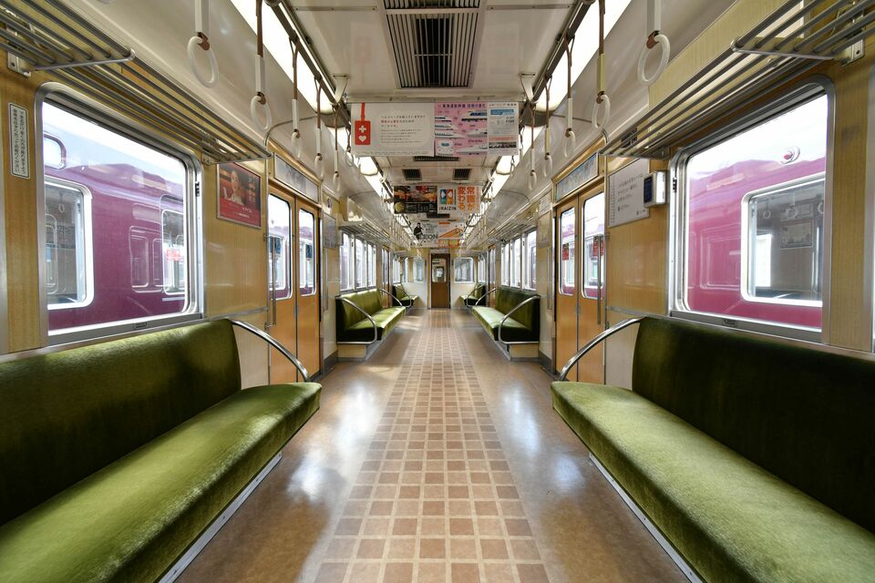 貴重✨阪急木目内装板使用広告枠