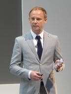 デザイナーのボーイズ氏