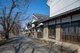 城下町小幡、雄川堰沿い（写真：iroshi / PIXTA）