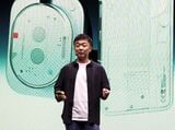 自社の強みを発揮した製品を送り続けるカール・ペイCEO（筆者撮影）