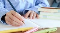 ｢解読不能レベルの汚文字？｣東大生のノートはきれいは本当か…彼らが"読めない字"を書く納得の理由