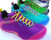 ハデハデ靴・メレルの「大ヒットのヒミツ」と「挑戦」《それゆけ！カナモリさん》