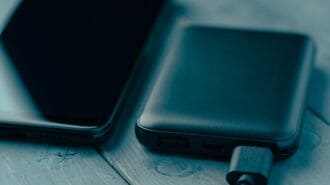 モバイルバッテリー