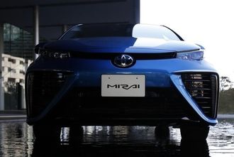 トヨタ｢MIRAI｣好発進､2016年から増産