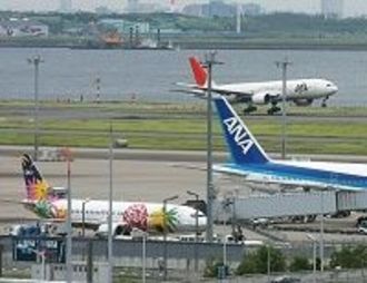 急浮上した羽田ハブ空港化構想、出遅れた空の競争