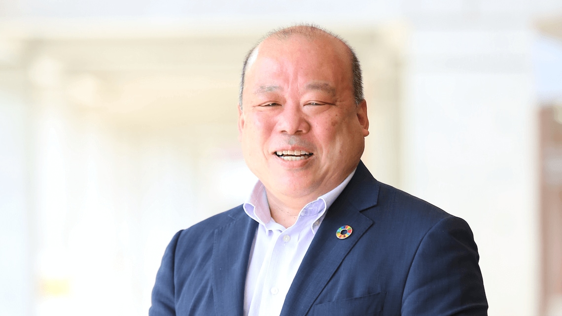反田 任(たんだ・たかし)同志社中学校 教育ICT推進担当。担当教科は「英語」。同志社大学で教育実習指導（英語科）の科目を担当。英語の授業では、iPadをはじめICTを活用し、動画・プレゼンテーション制作などのCreativeなアウトプットや英語コミュニケーション力向上のためにオンライン英会話などを積極的に取り入れている。最近ではAIアプリを活用した発音トレーニングやSTEAMの要素を取り入れた授業デザインを試行している。NPO法人iTeachers Academy 理事。Apple Distinguished Educator 2015。Adobe Education Leader 2022