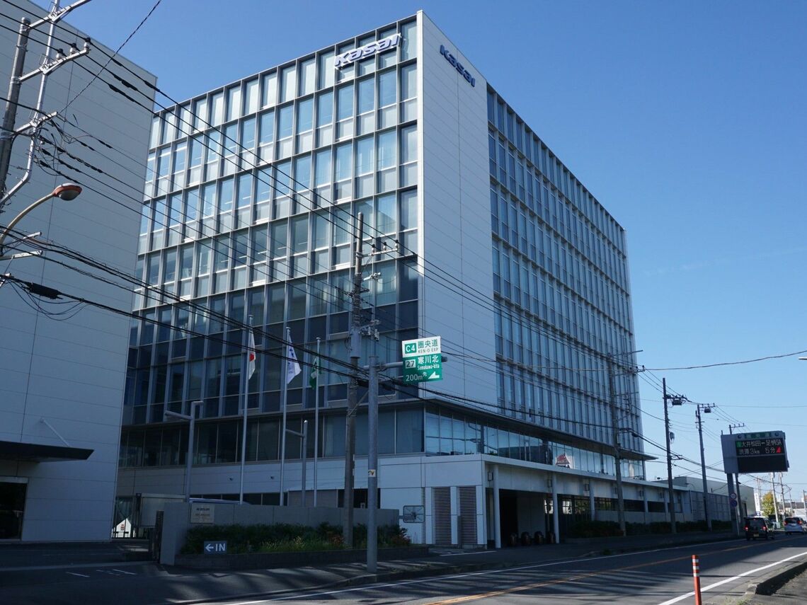 1990年代には約2割あった日産からの出資は2000年代前半のゴーン改革を通じて解消されている（記者撮影）