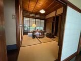 林芙美子記念館内 書斎（筆者撮影）