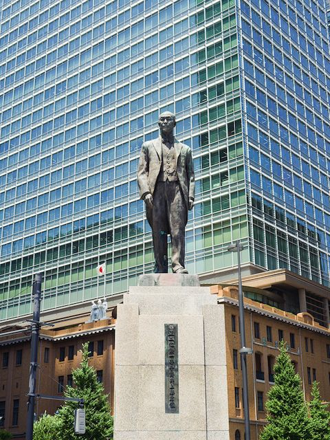 朝倉文夫 《井上勝像》 