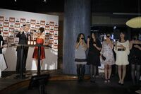 パーティーで英語を話せるようになるには？