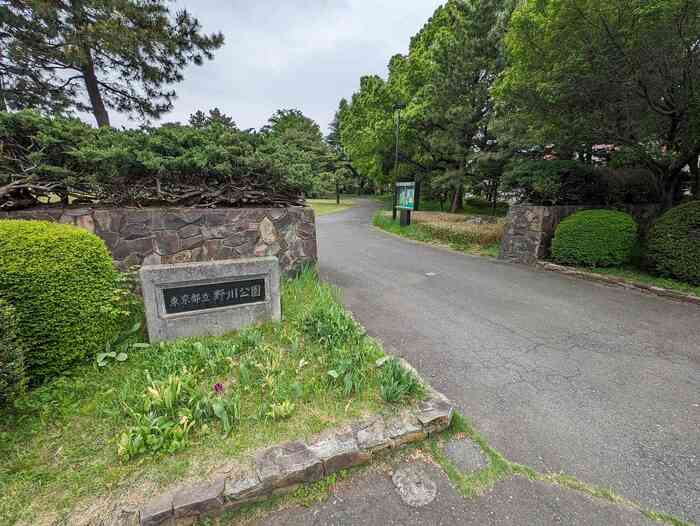 周囲には公園が充実