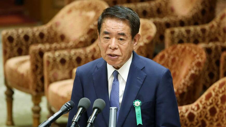 衆院予算委員会の参考人招致で答弁する、自民党旧安倍派幹部だった下村博文元文科相（写真：時事）